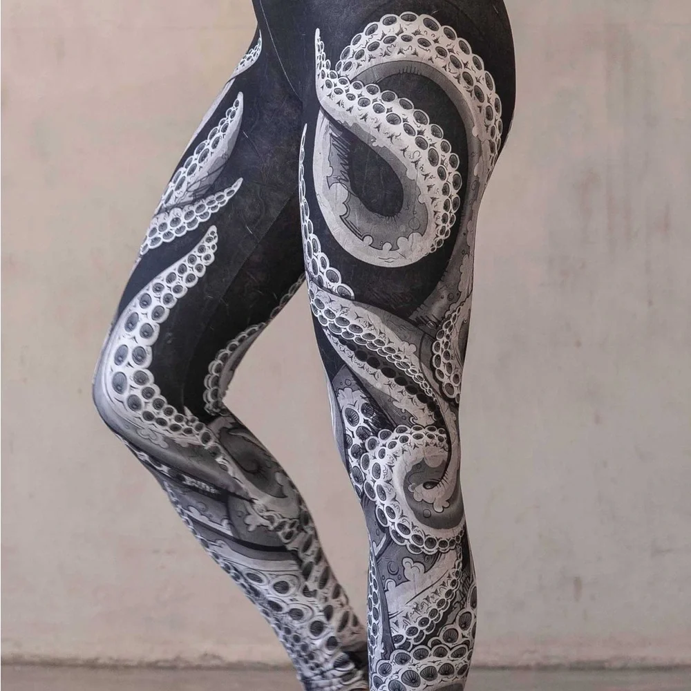 Octopus Tentacle Print Yoga Leggings - Black and Gray